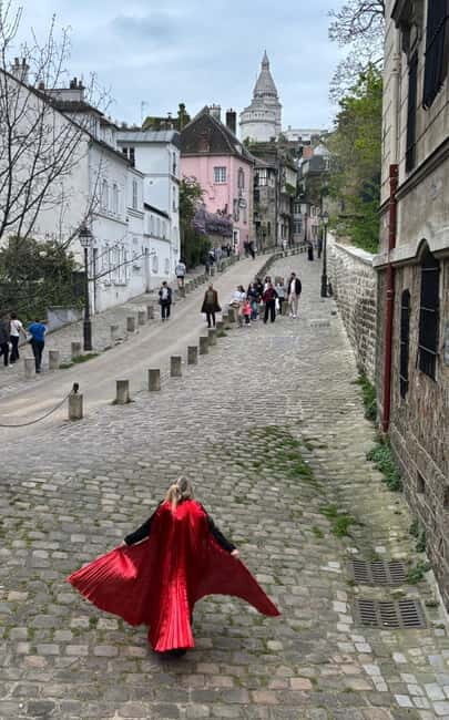 The voice of Montmartre is a must-see in Paris - FAQs