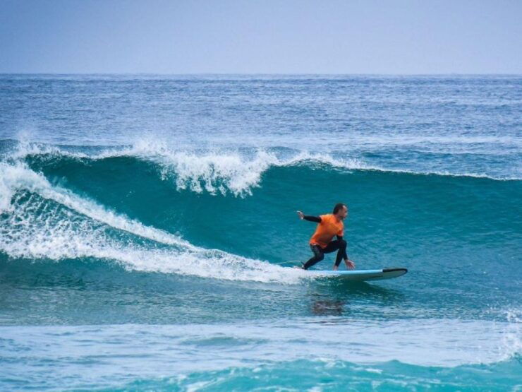 The Wall: Surf Courses for All Levels - Surf Course Overview