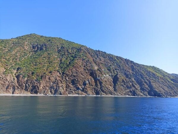 THE WINDOW: SCUBA DIVING CERTIFIED DIVERS 3 PEOPLE PACKAGE - Frequently Asked Questions