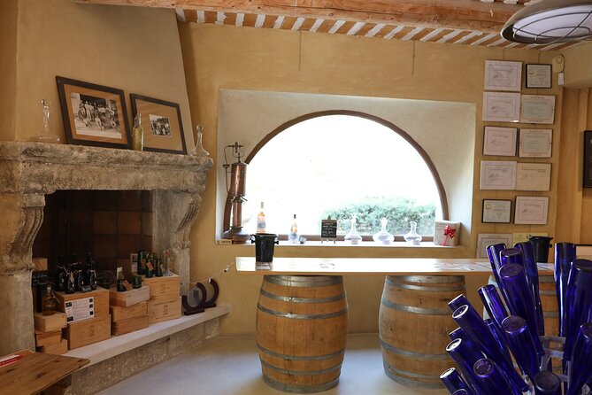 The Wines of the Luberon, the Château De Lourmarin & Bastide Du Laval Olive Oil - Tasting at Château La Canorgue Estate