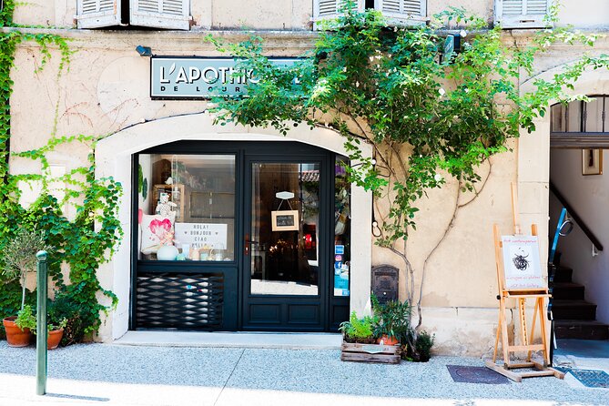 The Wines of the Luberon, the Château De Lourmarin & Bastide Du Laval Olive Oil - The Sum Up