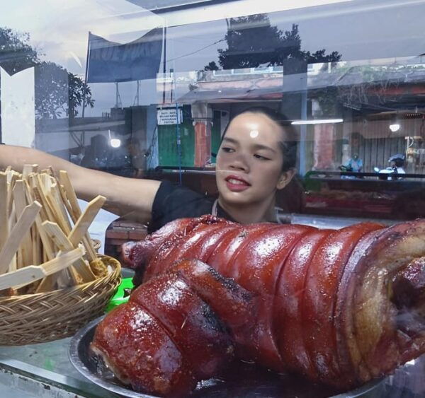 The Yummiest Street Food in Denpasar Old Night Market - Safety and Prohibited Items