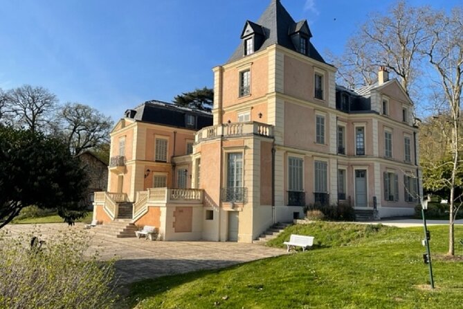 Theater and Walk Ghosts of the Bièvre Valley - Ghostly Encounters During the Walk