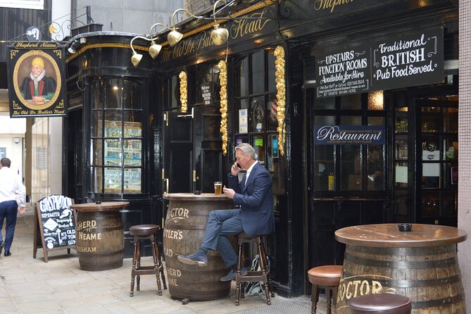 There's More to Moorgate: A Self-Guided Audio Tour - Explore the Hidden Gems of Moorgate