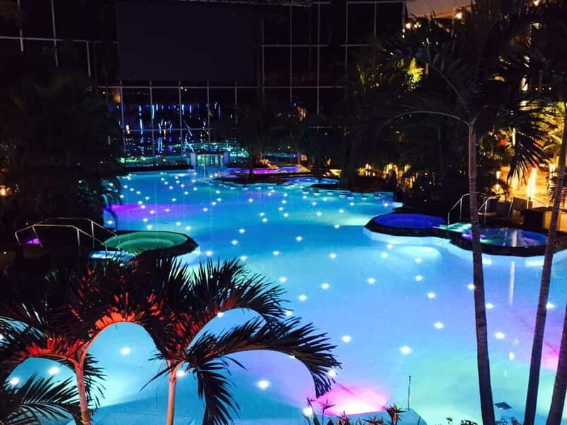 Therme:Spa Day at the biggest oasis of RelaxationBucharest - The Practicalities: Price, Duration, and Group Size