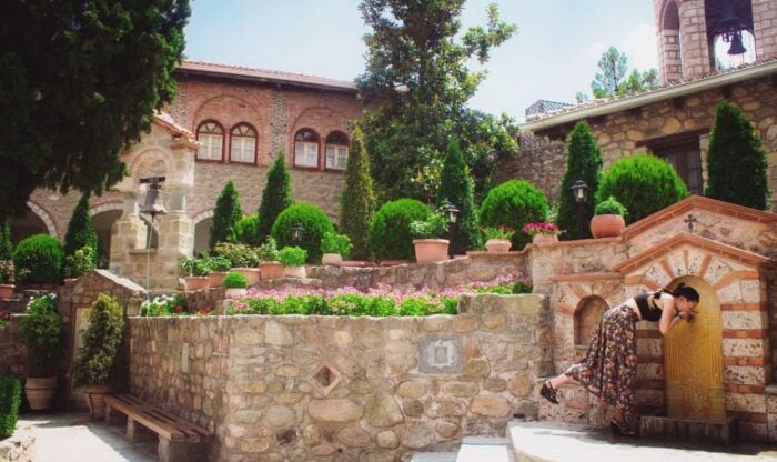 Thessaloniki: 2-Day Meteora Trip with Guided Tours and Hotel - Who Is This Tour Best For?