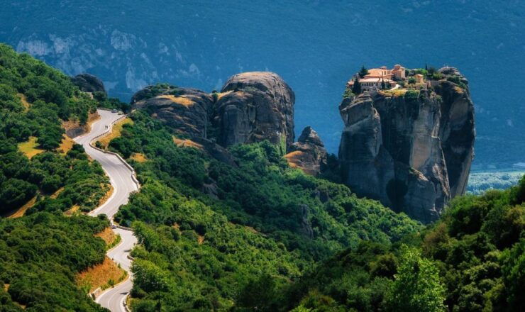 Thessaloniki: 2-Day Scenic Rail Trip to Meteora With Hotel - Booking and Cancellation Policies