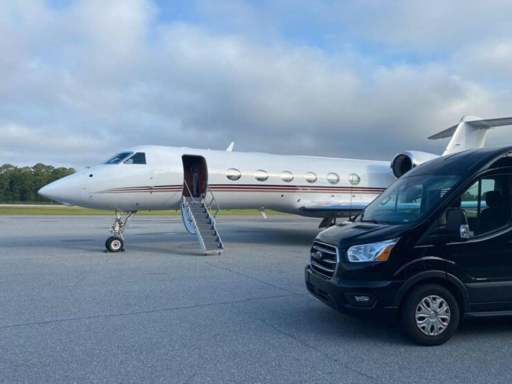 Thessaloniki Airport (SKG): Transfer to Thessaloniki Port - Convenient and Comfortable Private Transportation