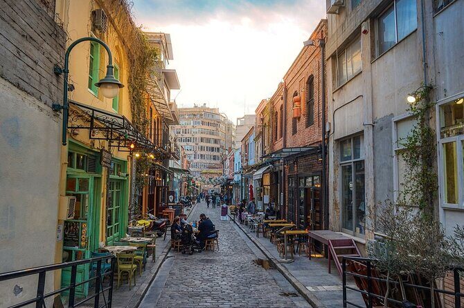 Thessaloniki by Night - Good To Know