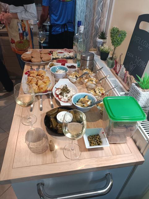 Thessaloniki: Cooking & Dining Experience with Greek Family - The Sum Up