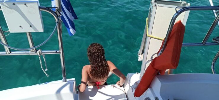 Thessaloniki: Half-Day Sailing Cruise to Shipwreck Bay - Cruise Experience Highlights