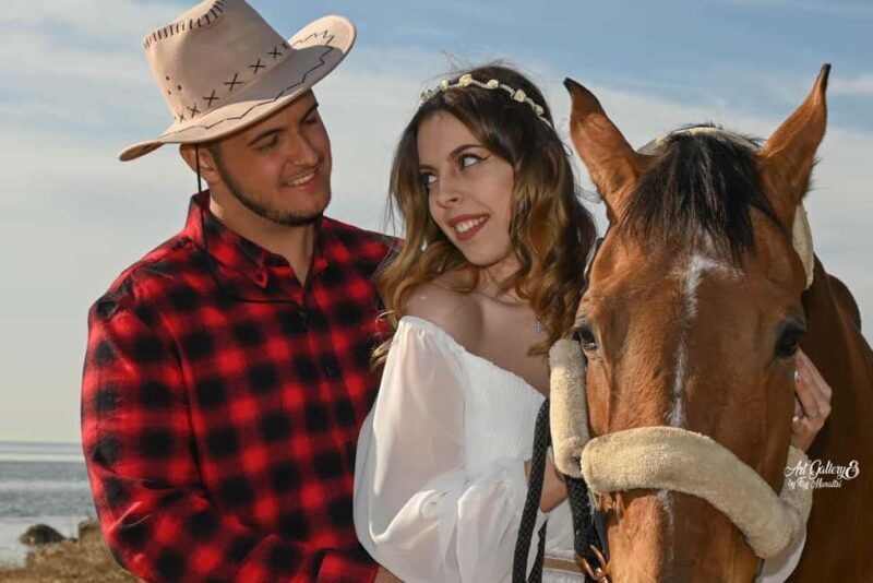 Thessaloniki: Horse Photoshoot in a natural landscape - Good To Know