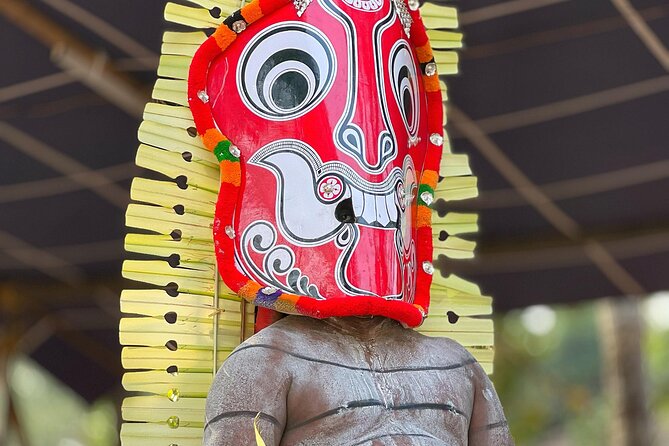 Theyyam Tour; Dancing Gods of Kannur - Good To Know