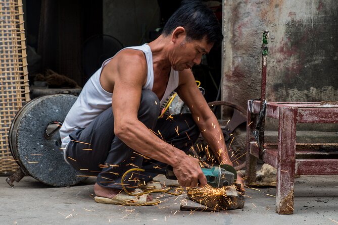 Tho Ha Handicaft Village - Private Hanoi Photo Tour - Capturing Skilled Artisans in Action