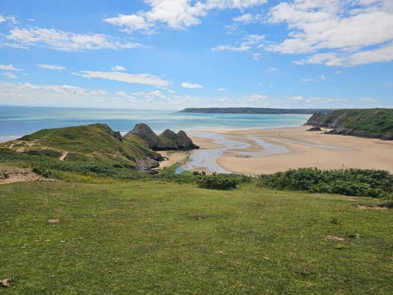 Three cliffs bay circular walk - Gower Peninsula - Good To Know
