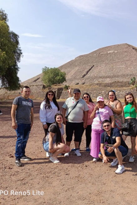Three Cultures-Basilica of Guadalupe-Pyramids of Teotihuacan - Archaeological Zone of Teotihuacán