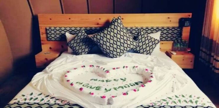 Three-Day Romantic Glamping Getaway - Experience Highlights: Wildlife Safaris and Luxury Camping