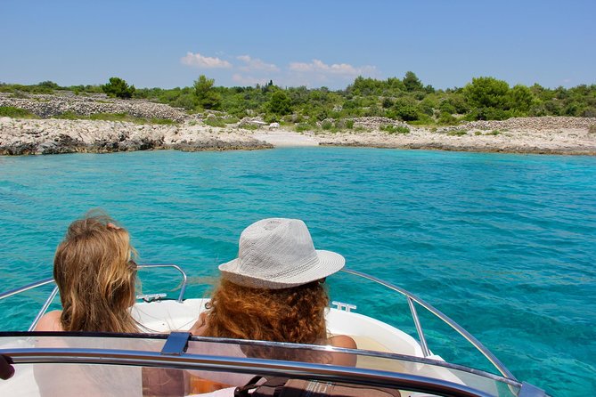 Three Islands Private Speedboat Tour With Blue Lagoon Stop - Tour Highlights