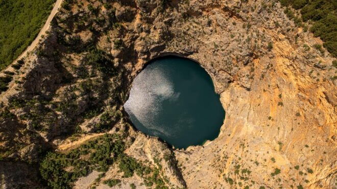 Three Lakes Jeep Adventure:Explore Green, Red & Blue Wonders - Inclusions of the Tour