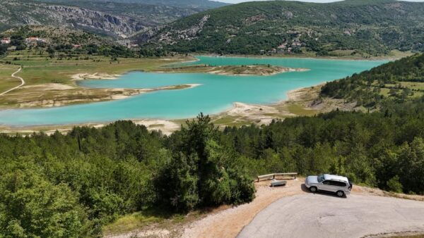 Three Lakes Jeep Adventure:Explore Green, Red & Blue Wonders - Preparation for Your Journey