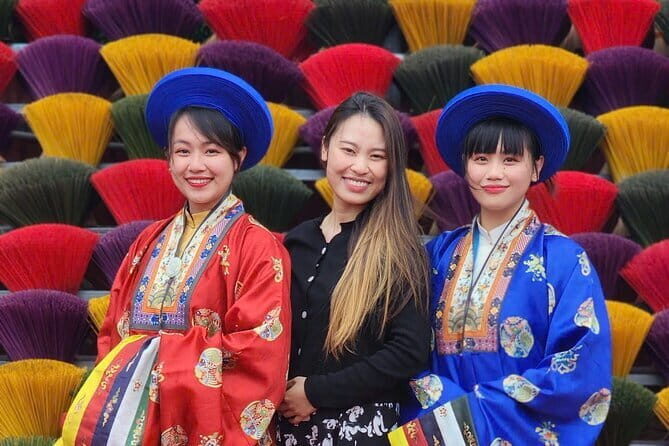 Three Traditional Villages Private Day Tour from Hanoi - Good To Know