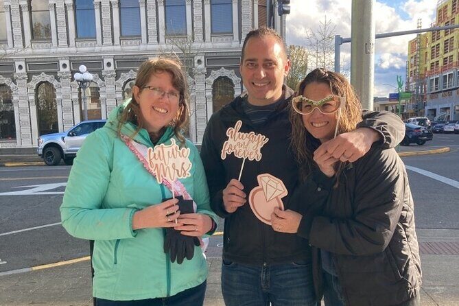 Thrilling Downtown Scavenger Hunt Game in Milwaukee - Exploring the Experience: What You Can Expect