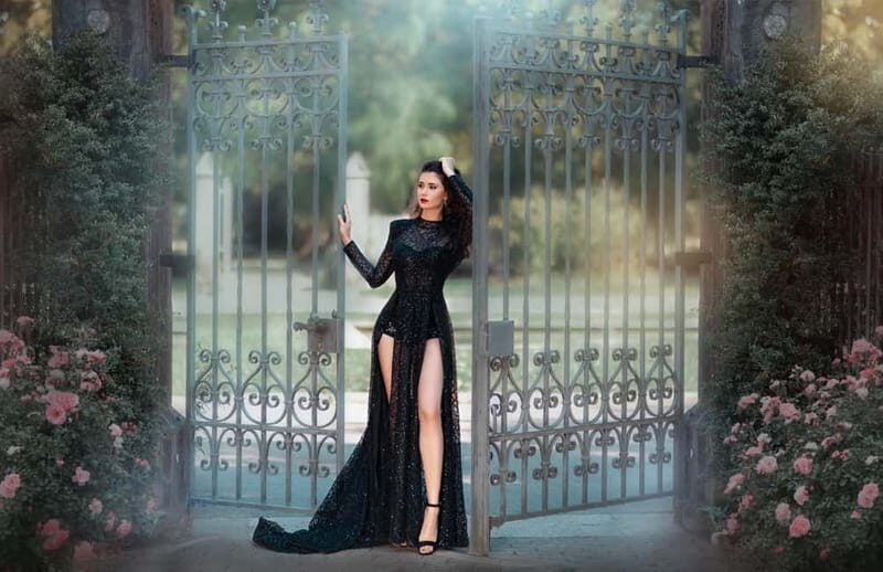 Thun: Fairytale Castle Photoshoot with Makeup and Styling - Good To Know