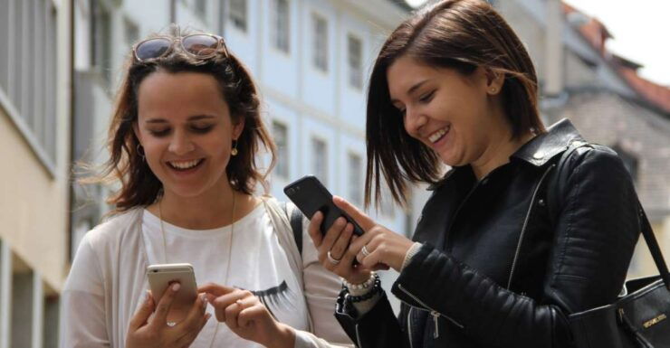 Thun Scavenger Hunt and Sights Self-Guided Tour - Booking Information