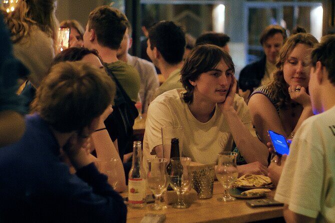 Thursday & Friday Night Pub Crawl for Professionals in Athens - Why This Tour Is a Great Choice