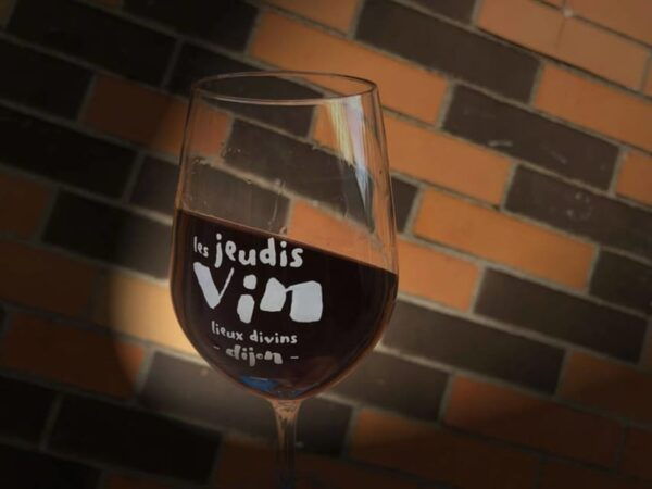 THURSDAY Wines: Wine Tasting in a Secret Location (French Only) - Tips for Attendees