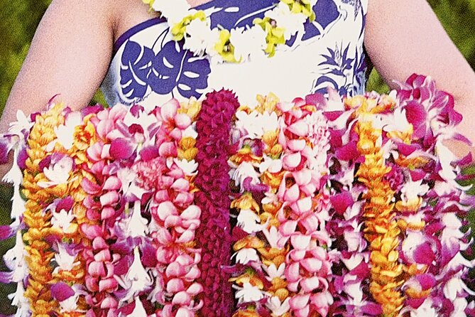 Ti Leaf Airport Lei Greeting (Maui, Kahului Airport, OGG) - Seamless Transition to Transportation