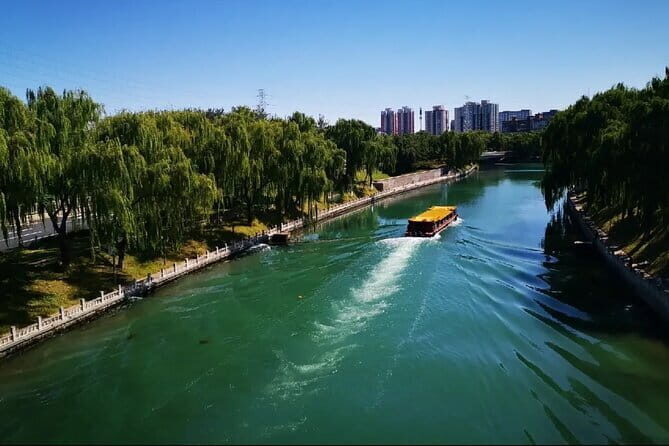 Tiananmen Square, Forbidden City and Cruise to the Summer Palace - Good To Know