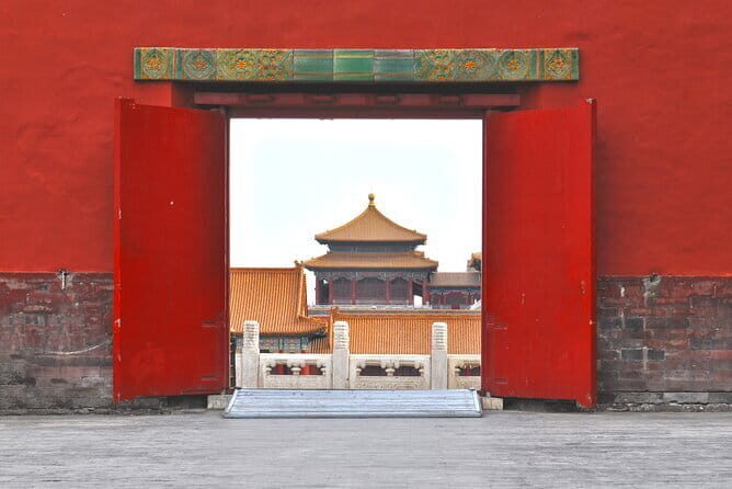 Tiananmen Square & the Forbidden City , Beihai Park Layover - FAQs