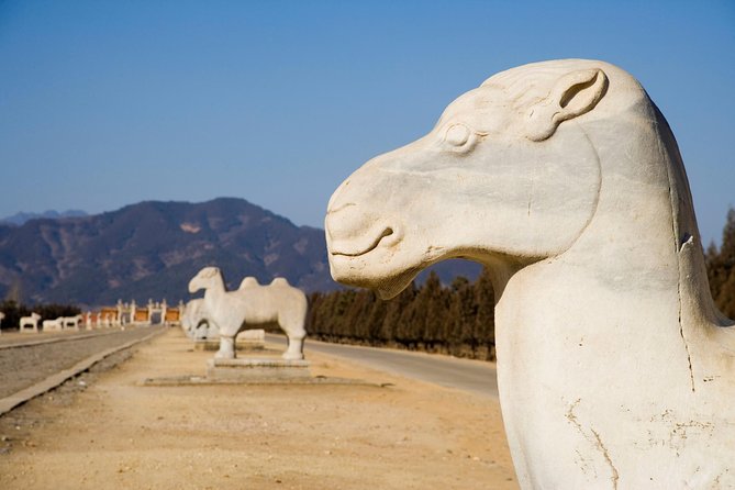 Tianjin Private Round Trip Transfer to Huangyaguan Pass and Eastern Qing Tombs - Eastern Qing Tombs Visit