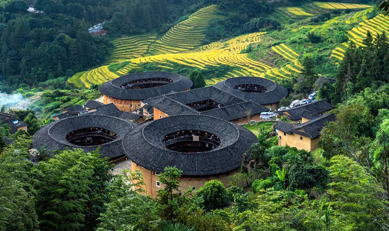 Tianluokeng Tulou Cluster and Yunshuiyao One-Day Tour - What makes this day worthwhile