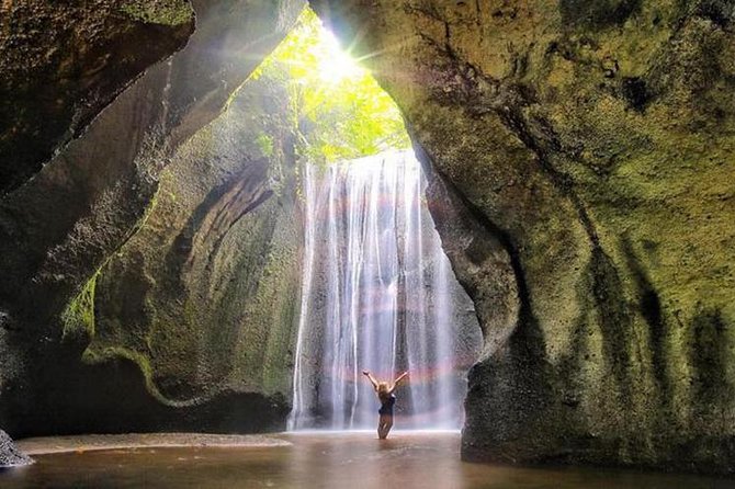 Tibumana, Tukad Cepung, and Tegenungan: The Prettiest Waterfalls in Bali - Highlights of Tibumana Waterfall