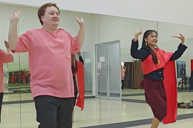 TICER's Thai Fun Dancing Activity - Authentic Cultural Engagement in a Fun Setting