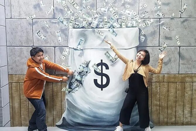 Ticket for 3D World Selfie Museum in Dubai With Transfer - The Sum Up