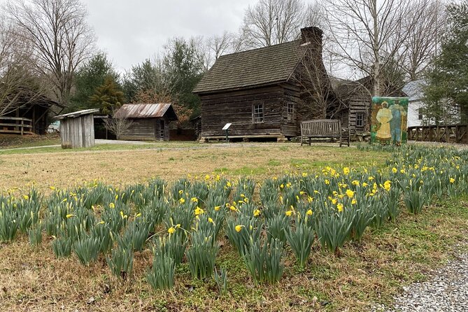 Ticket Pass to the Great Smoky Mountains Heritage Center (Self-Guided Tour) - Product Details