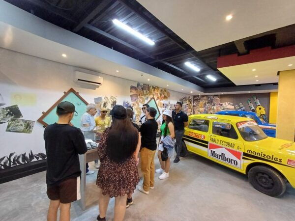 Ticket to Pablo Escobar Museum in Comuna 13 - Museum Visit Experience