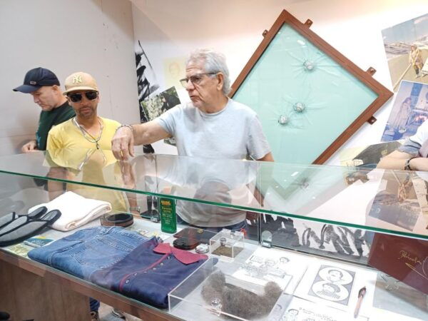 Ticket to Pablo Escobar Museum in Comuna 13 - Museums Educational Mission