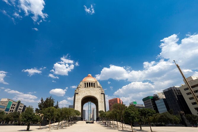 Ticket to the Revolutionary Monument - Importance of Traveler Photos