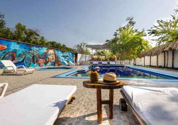 Tierra Bomba: Daytour in a Beachclub With Pool! - Frequently Asked Questions
