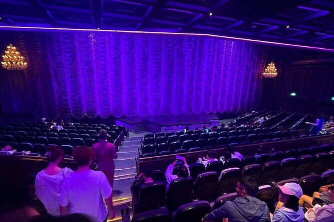 Tiffany's Show Pattaya - Who Will Love This Experience?