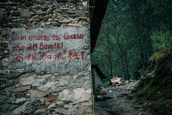 Tiger Leaping Gorge High Trail 3 Days and 2 Nights Hiking - The Highlights of the Tiger Leaping Gorge High Trail Tour