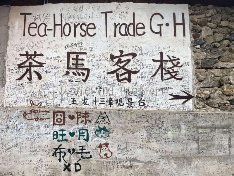 Tiger Leaping Gorge Trekking in the Canyon - Climbing Back: The 168 Steps