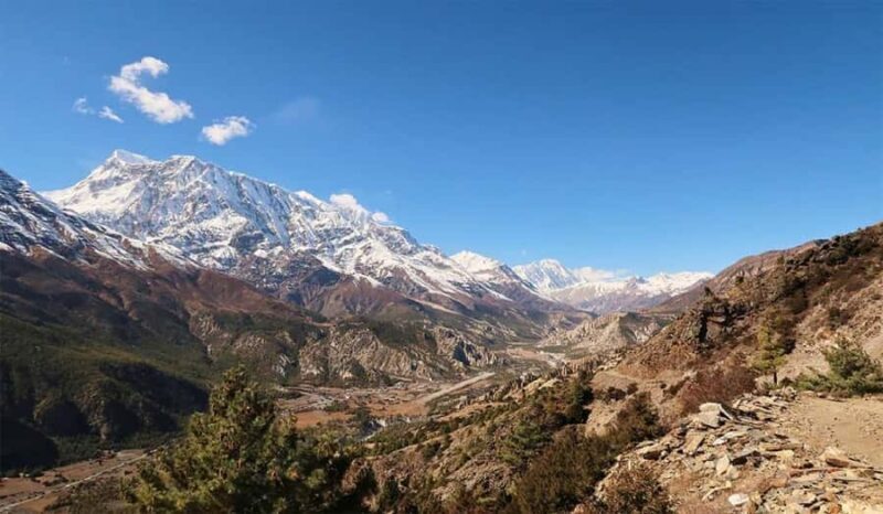 Tilicho Lake: Trek to the Worlds Highest Glacial Lake 6N/7D - Who Will Love This Trek
