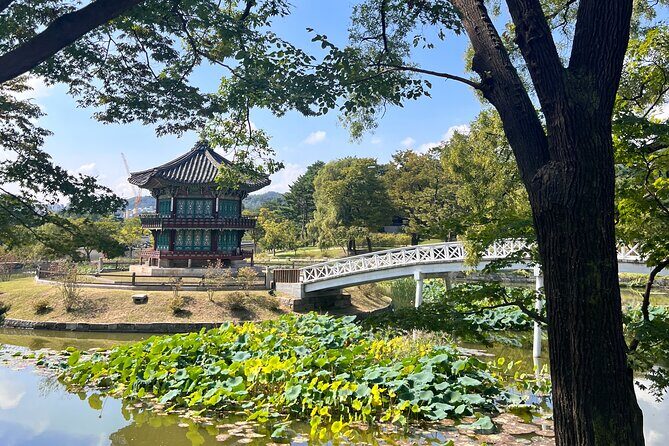 Time Travel in Seoul: Gyeongbokgung Palace, Folk Museum & Bukchon - Good To Know