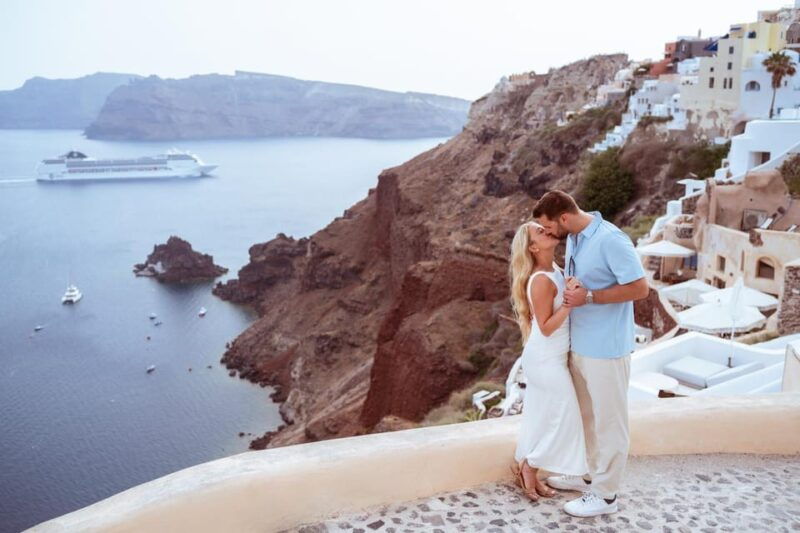 Timeless Memories: Your Exclusive Santorini Photo Session - Practical Details and Tips