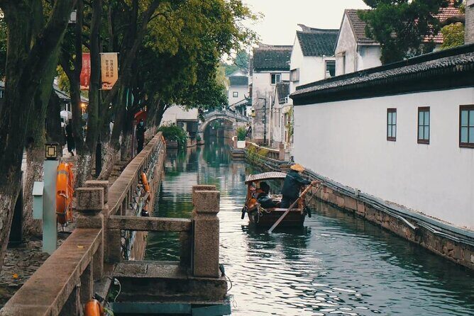 Timeless Suzhou: Private Suzhou Trip from Shanghai or Suzhou - Shantang Street – A Waterway Cruise and City Wall Climb
